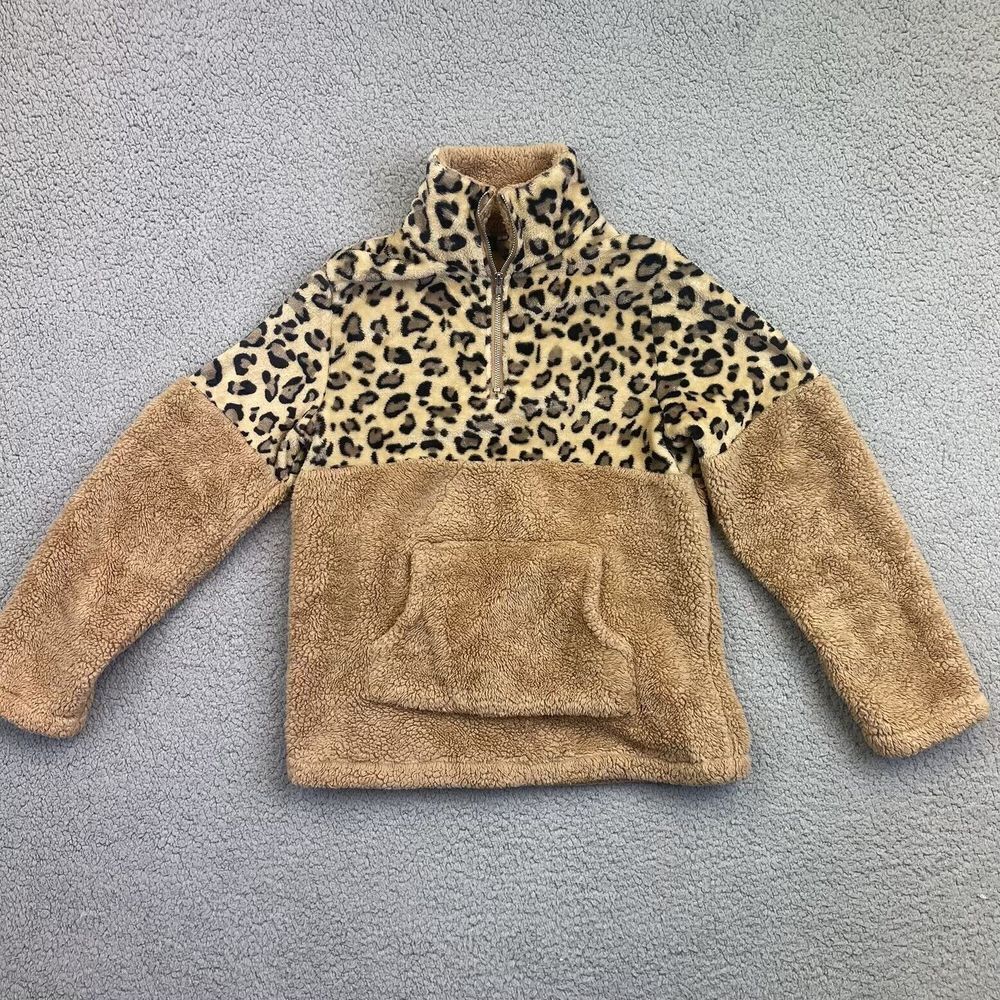 Womens Tan & Leopard‎ Print Pullover with Front Pocket Sz Small !/4 Zip